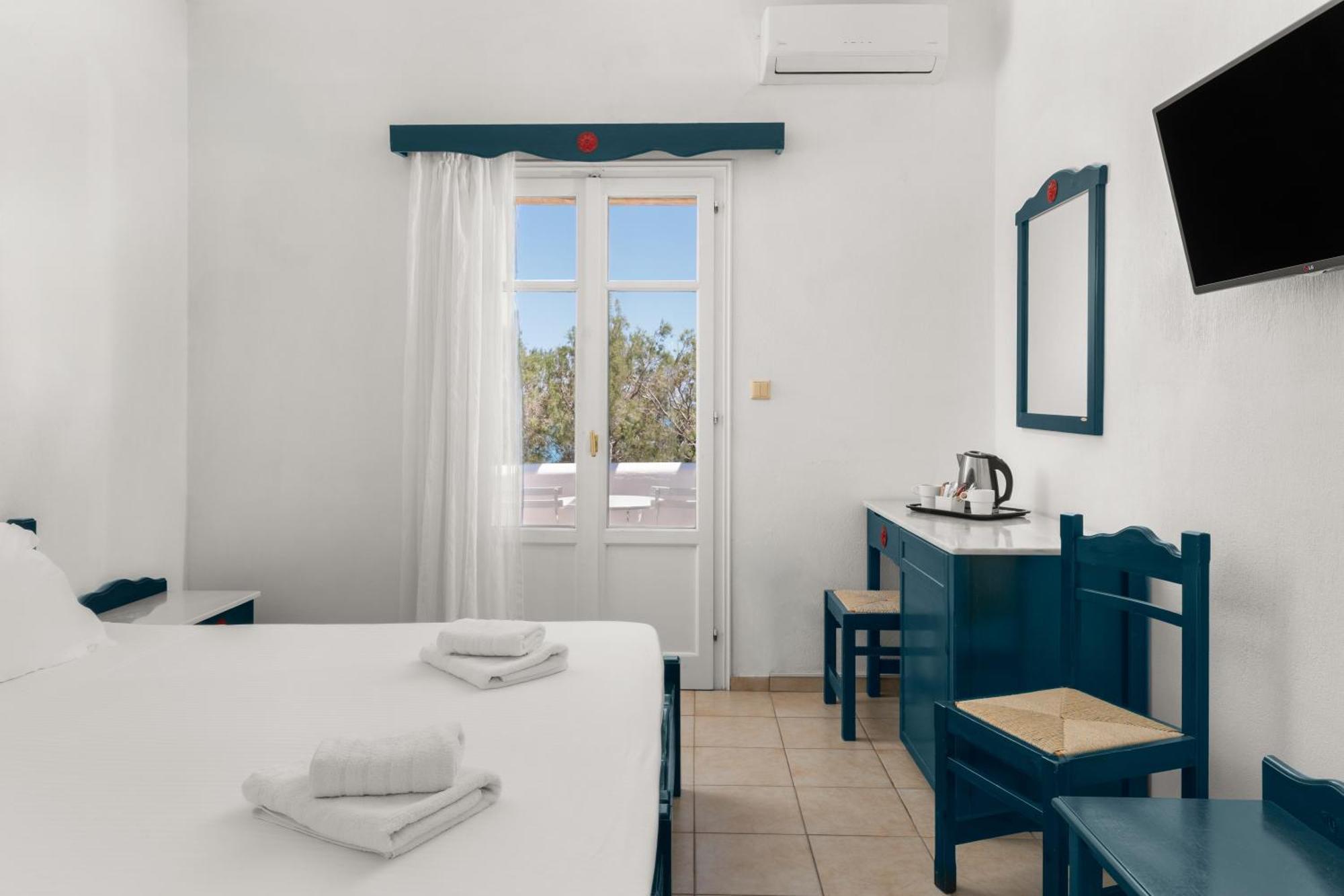 Paros Inn Logaras Pokoj fotografie